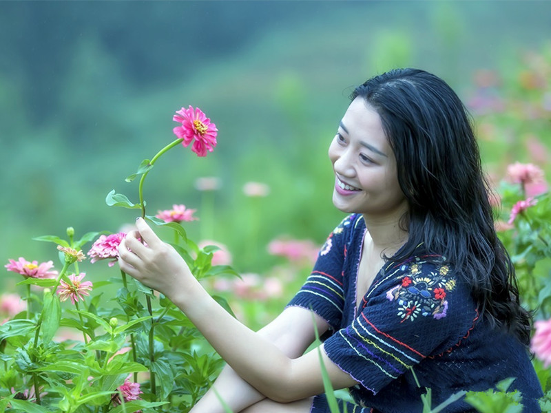 歲月無情，學(xué)會(huì)心疼自己